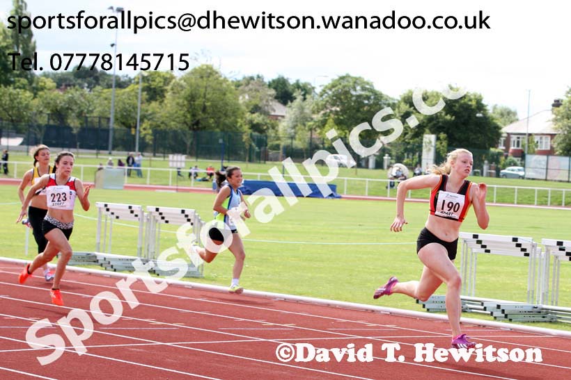 Girls under-15s 100 metres, Northern Under-13s, U-15s and 17s Championships. Photo: David T. Hewitson/Sports for All Pics